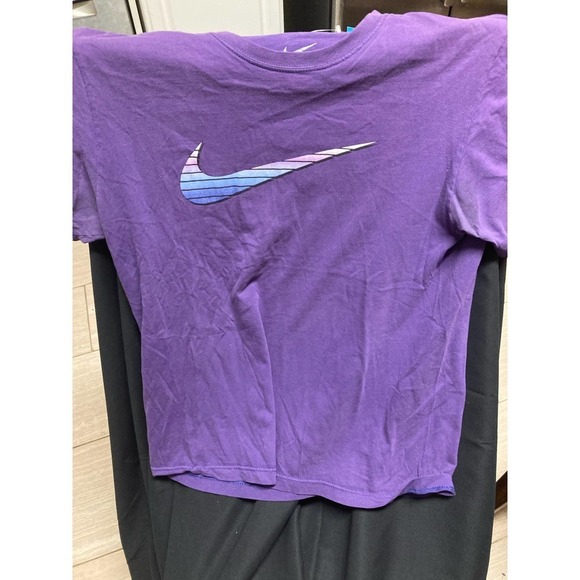 PURPLE Nike Shirts Size M - Picture 1 of 3